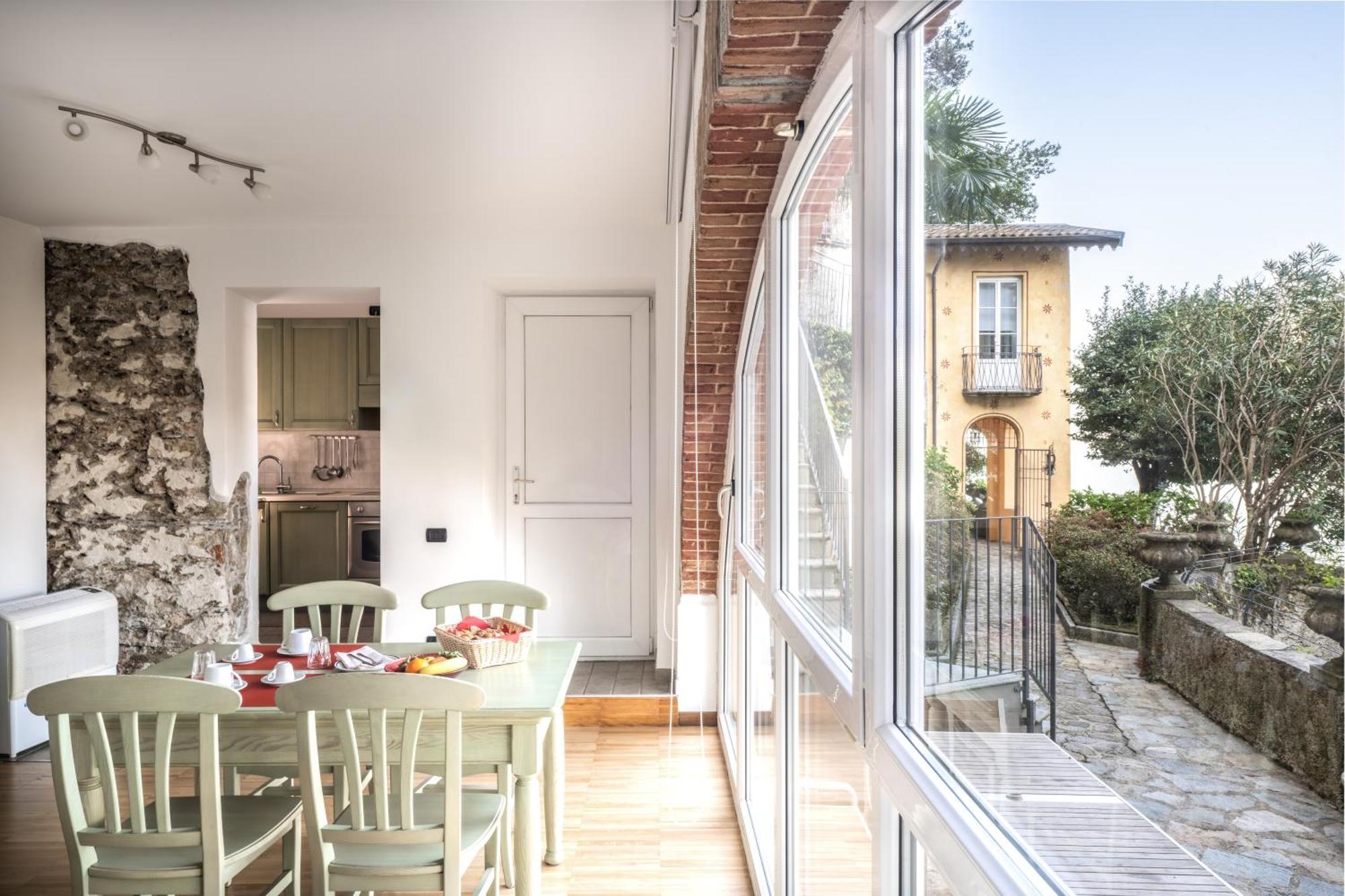 Rosa Dei Venti - Lake View Apartments & Suites Bellano Buitenkant foto